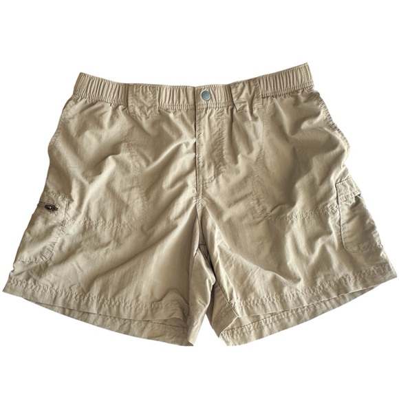 Columbia Women’s Hike Shorts – Size Medium Green - Picture 1 of 9
